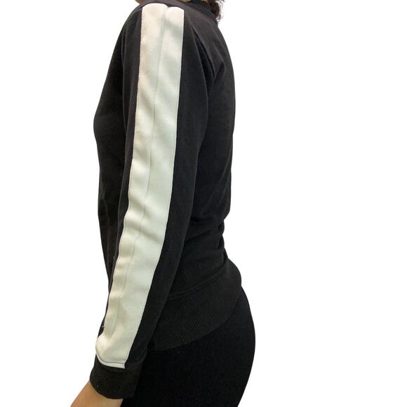 Sporty Athlesiure Crew Neck Sweatshirt - Picture 2 of 3